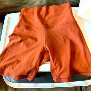 Lululemon shorts size 2